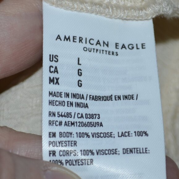 American Eagle Crochet V Neck Beachy Boho Summer Tank Top - Picture 3 of 9